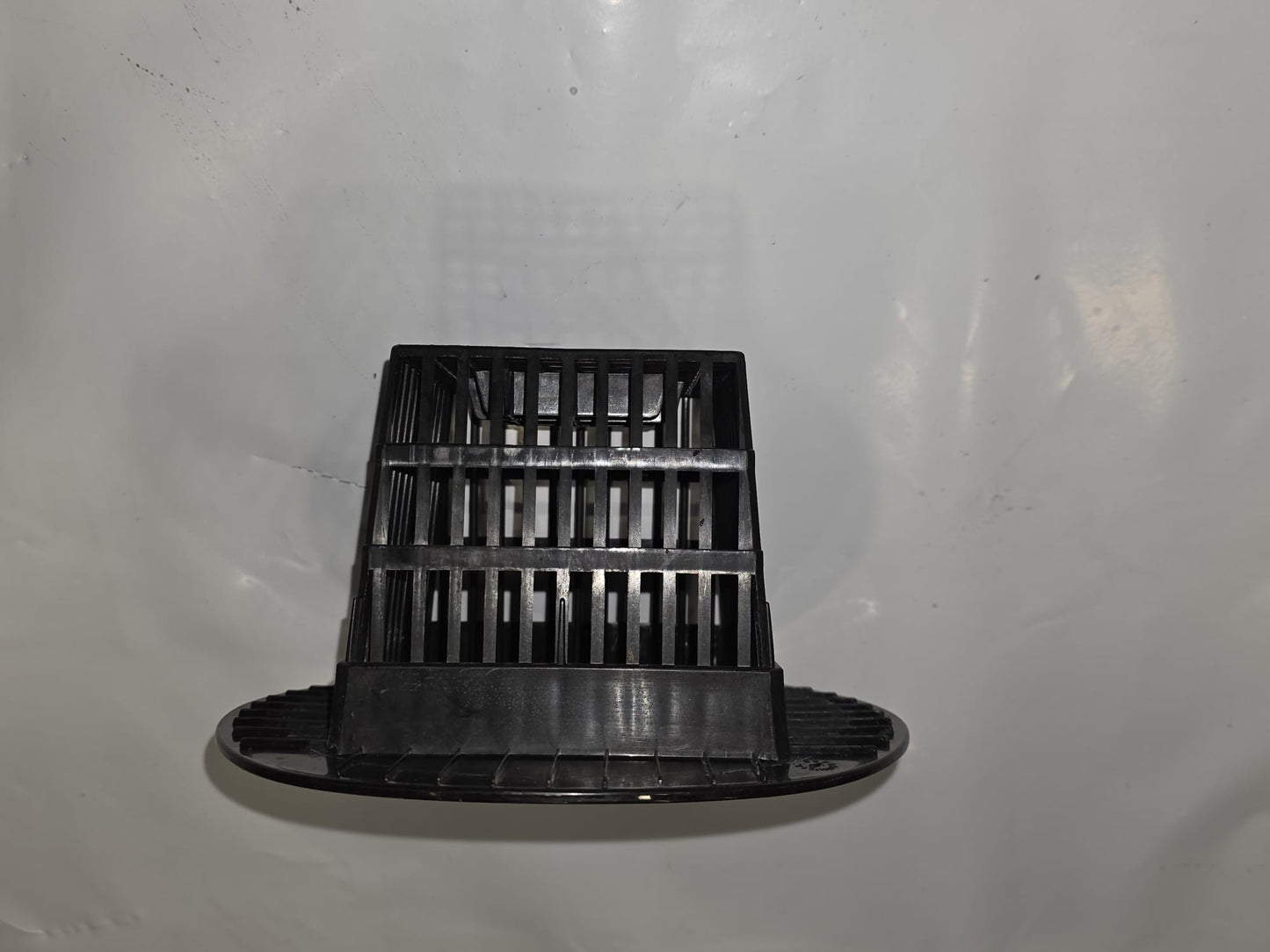 Alien RDWC Pro Silver Series 16 Pot 36L System + 250L Tank & Jetstream 2 Pump – Clearance