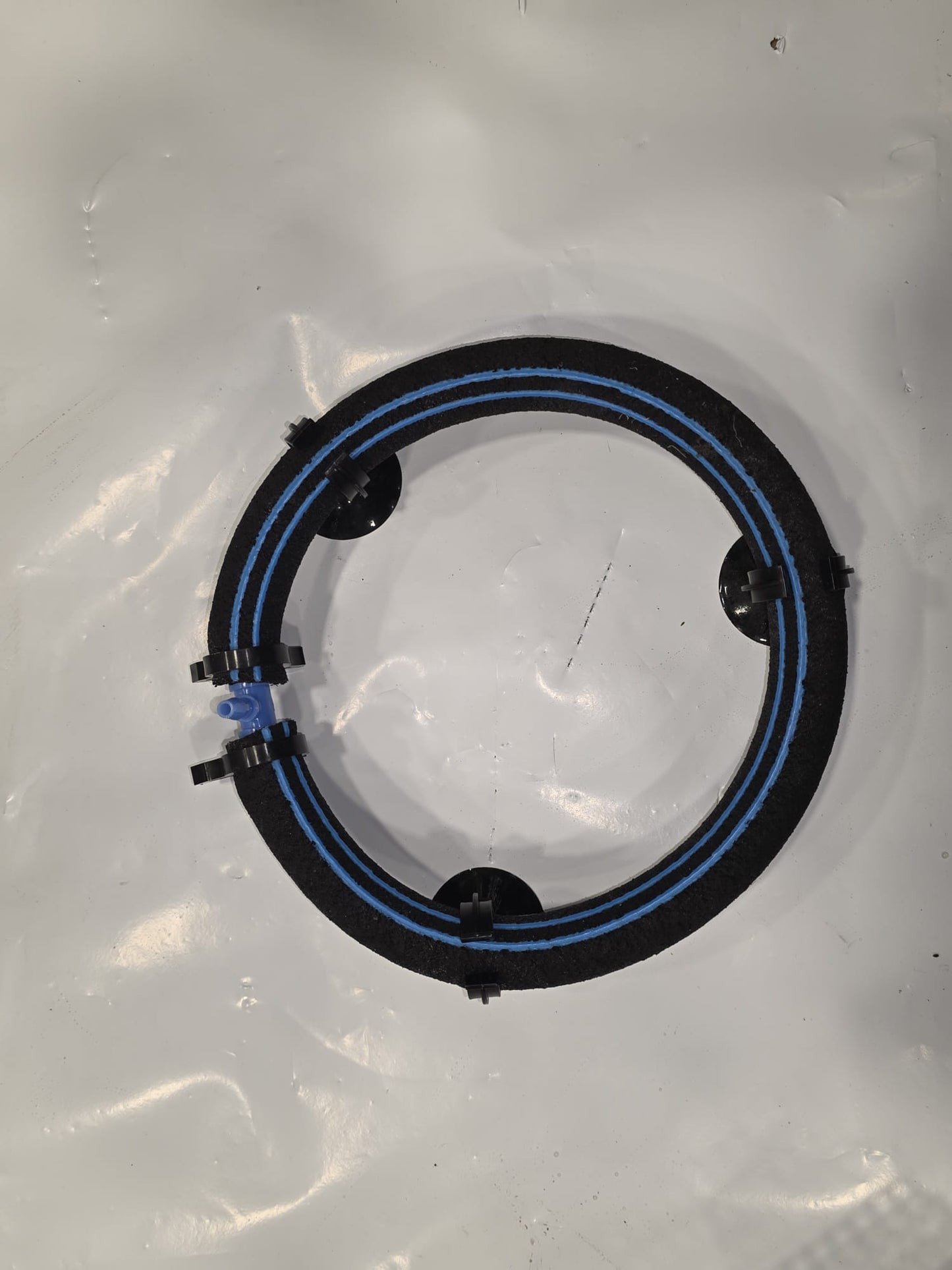 Alien RDWC Pro Silver Series 16 Pot 36L System + 250L Tank & Jetstream 2 Pump – Clearance